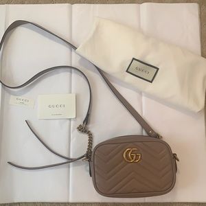 Like New AUTHENTIC Gucci Marmont Camera Bag